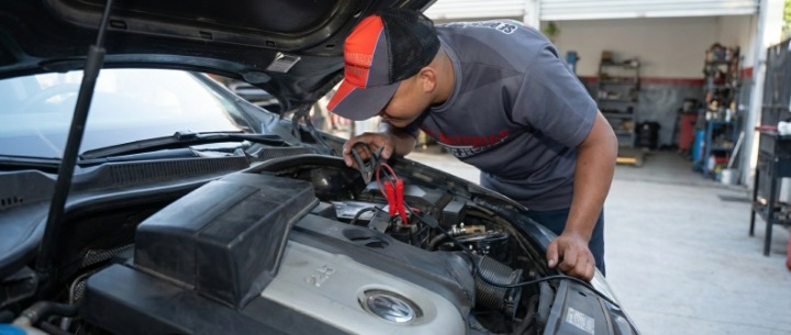 [Batería de alta gama y motor]